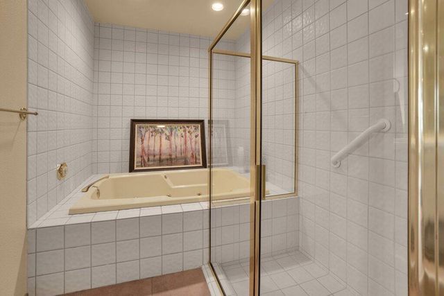 9 Lakeshore Drive, Rancho Mirage, CA 92270