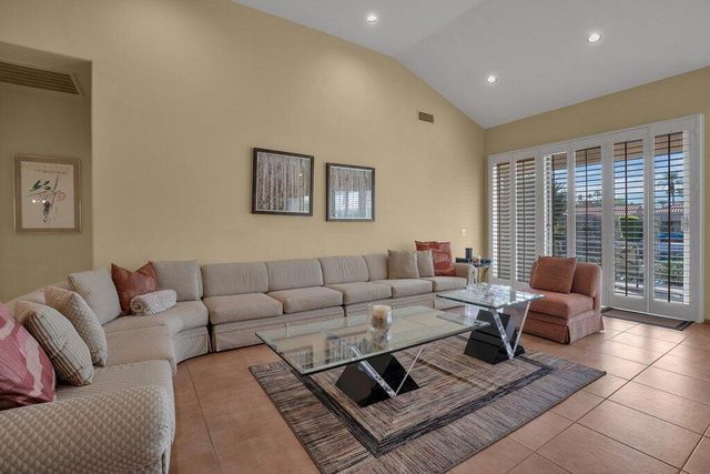 9 Lakeshore Drive, Rancho Mirage, CA 92270