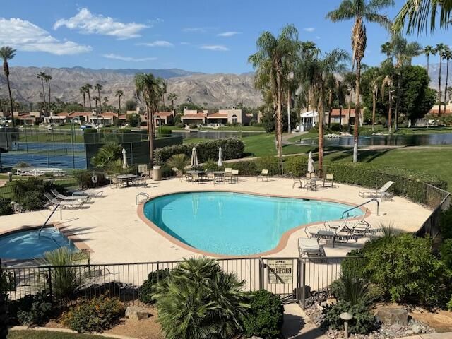 9 Lakeshore Drive, Rancho Mirage, CA 92270
