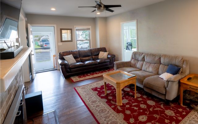 682 Second Avenue, West Haven, CT 06516