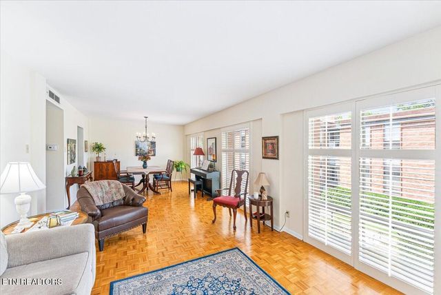 1400 Kenesaw Ave 12B, Knoxville, TN 37919