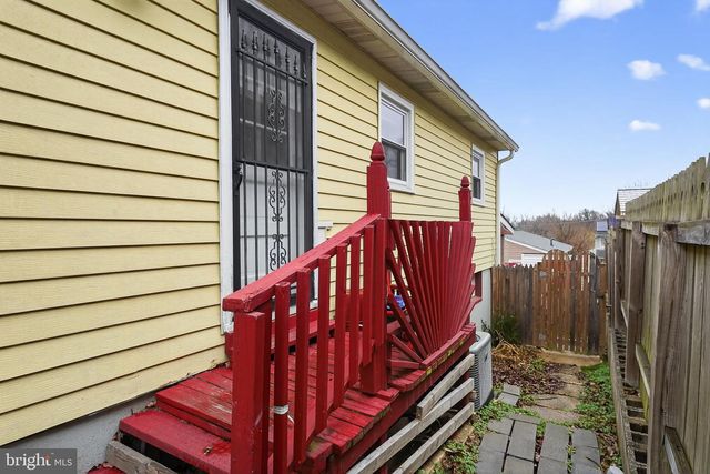 6114 OSBORN RD, Landover, MD 20785