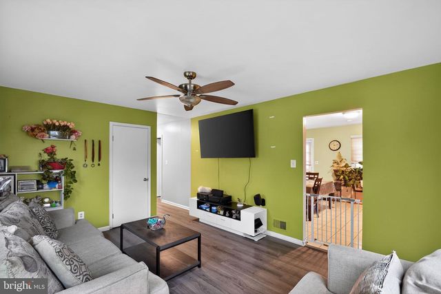 6114 OSBORN RD, Landover, MD 20785