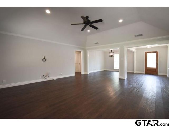 612 Bentley Ct, Tyler, TX 75703
