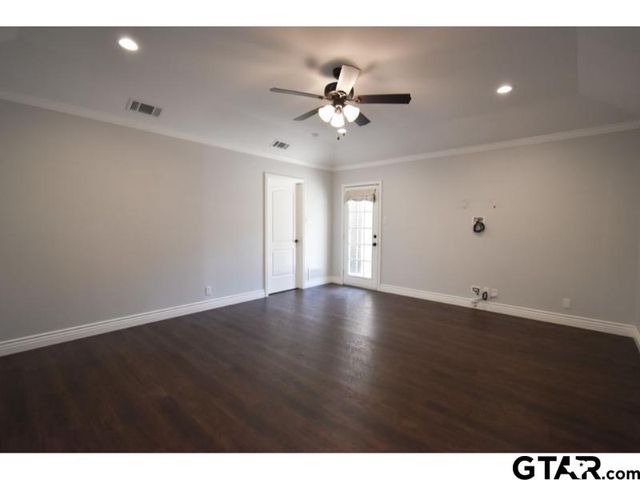 612 Bentley Ct, Tyler, TX 75703