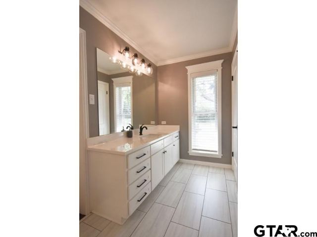612 Bentley Ct, Tyler, TX 75703