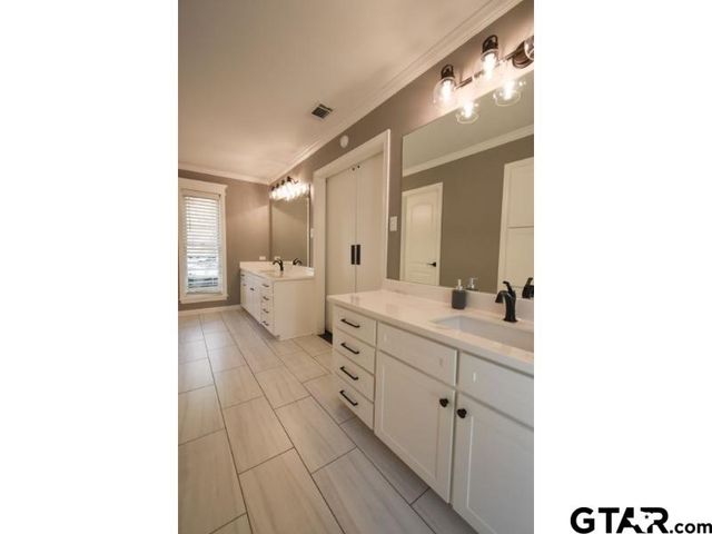 612 Bentley Ct, Tyler, TX 75703