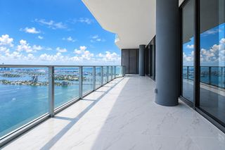 700 NE 24th St PH-5903, Miami, FL 33137