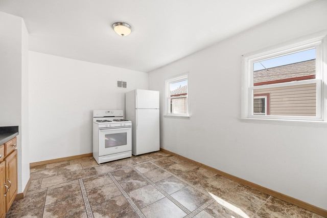 4201 S 5th PLACE, Milwaukee, WI 53207