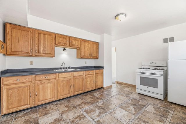 4201 S 5th PLACE, Milwaukee, WI 53207