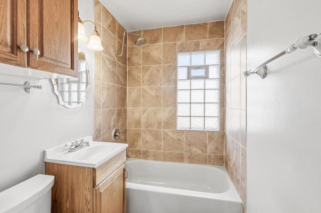 4201 S 5th PLACE, Milwaukee, WI 53207