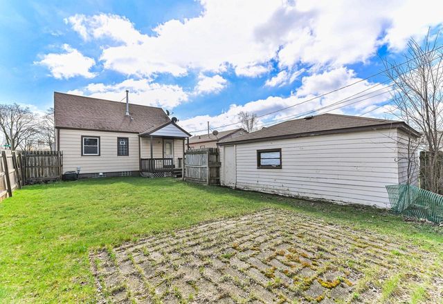 4201 S 5th PLACE, Milwaukee, WI 53207