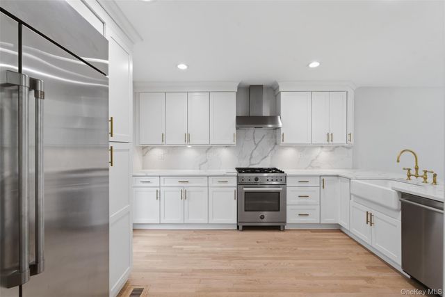 1 Bevan Place, Eastchester, NY 10709