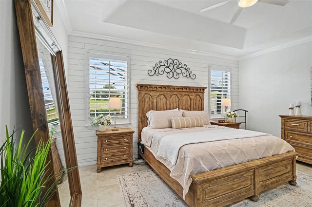 2352 OXMOOR DRIVE, Deland, FL 32724