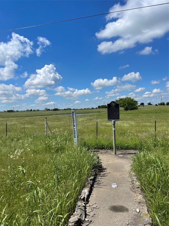 4063 Hwy 171 Highway, Cleburne, TX 76033 — photo 3