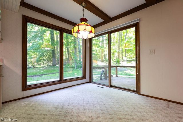 7360 Ledgewood Drive, Kirtland, OH 44094