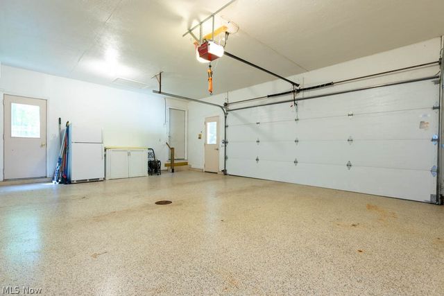7360 Ledgewood Drive, Kirtland, OH 44094