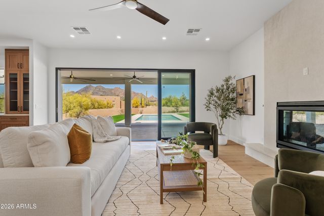 33520 N 63rd Street, Cave Creek, AZ 85331