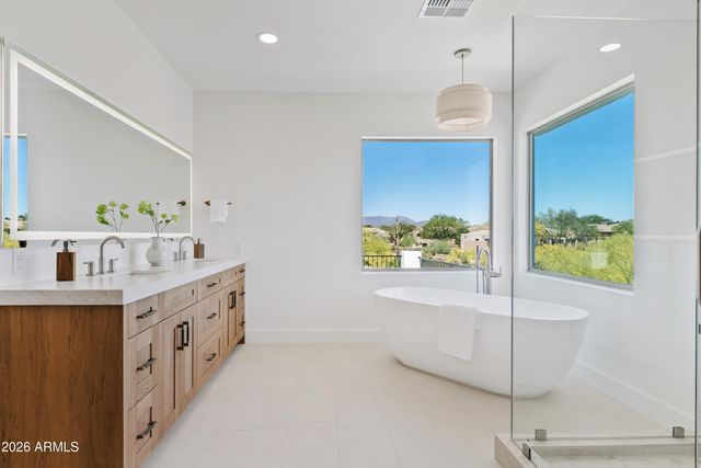 33520 N 63rd Street, Cave Creek, AZ 85331