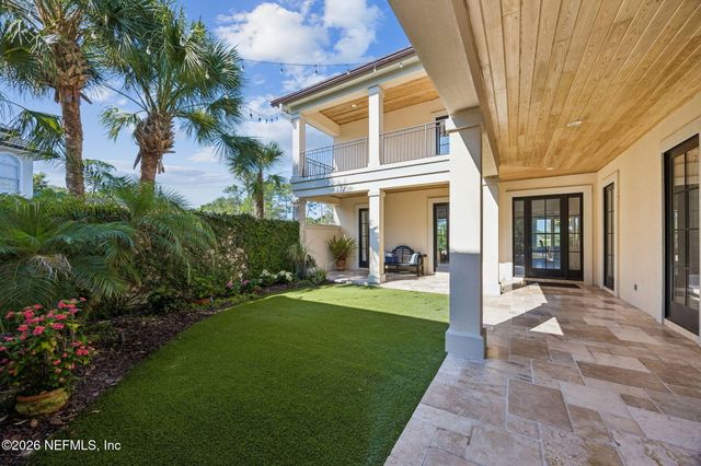 121 CARRIAGE LAMP Way, Ponte Vedra Beach, FL 32082
