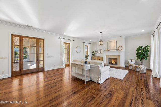 121 CARRIAGE LAMP Way, Ponte Vedra Beach, FL 32082
