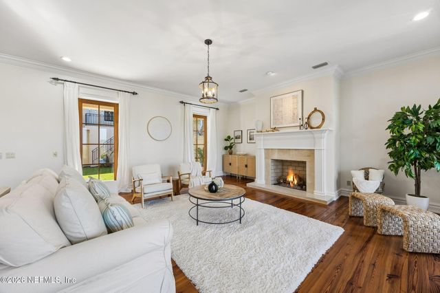 121 CARRIAGE LAMP Way, Ponte Vedra Beach, FL 32082