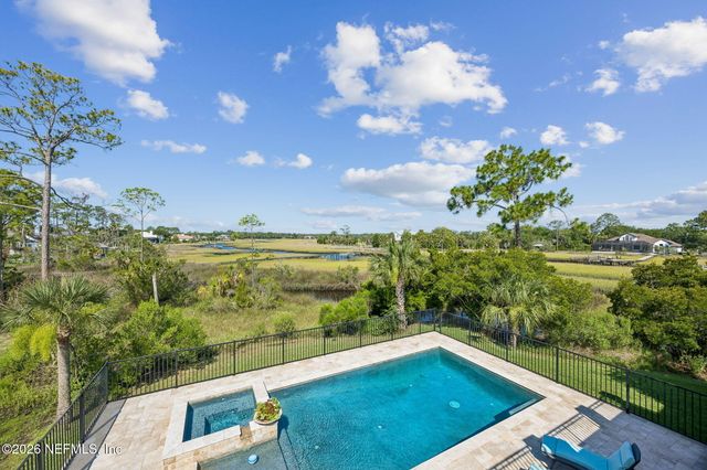 121 CARRIAGE LAMP Way, Ponte Vedra Beach, FL 32082