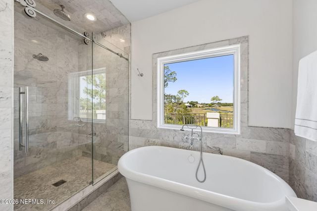 121 CARRIAGE LAMP Way, Ponte Vedra Beach, FL 32082