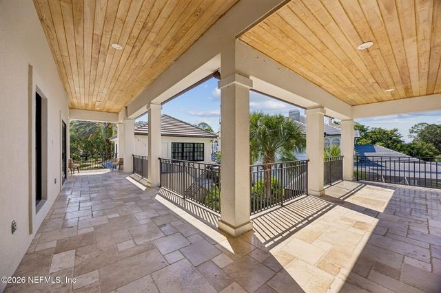 121 CARRIAGE LAMP Way, Ponte Vedra Beach, FL 32082