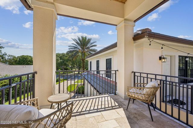 121 CARRIAGE LAMP Way, Ponte Vedra Beach, FL 32082