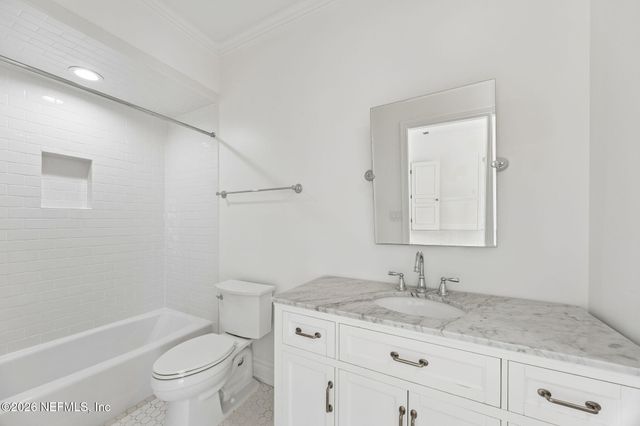 121 CARRIAGE LAMP Way, Ponte Vedra Beach, FL 32082