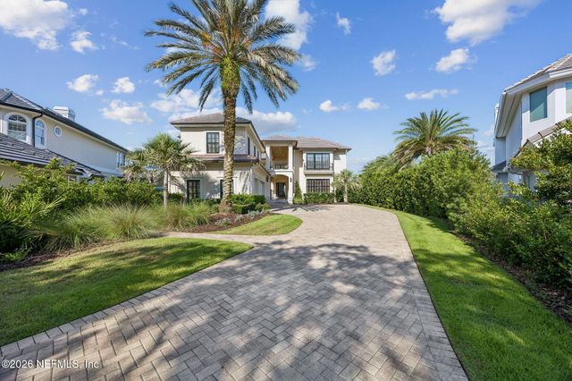 121 CARRIAGE LAMP Way, Ponte Vedra Beach, FL 32082