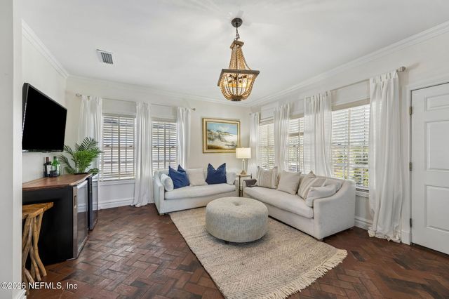 121 CARRIAGE LAMP Way, Ponte Vedra Beach, FL 32082