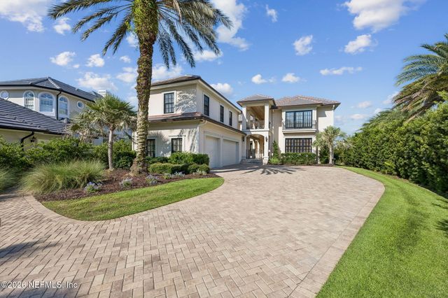 121 CARRIAGE LAMP Way, Ponte Vedra Beach, FL 32082