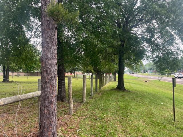 1810 State Highway 150, Coldspring, TX 77331
