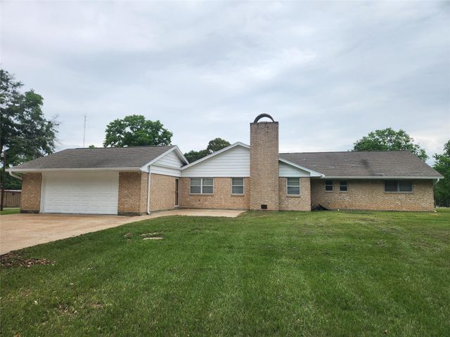 1810 State Highway 150, Coldspring, TX 77331
