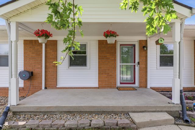 5817 Riva Ridge Drive, Indianapolis, IN 46237