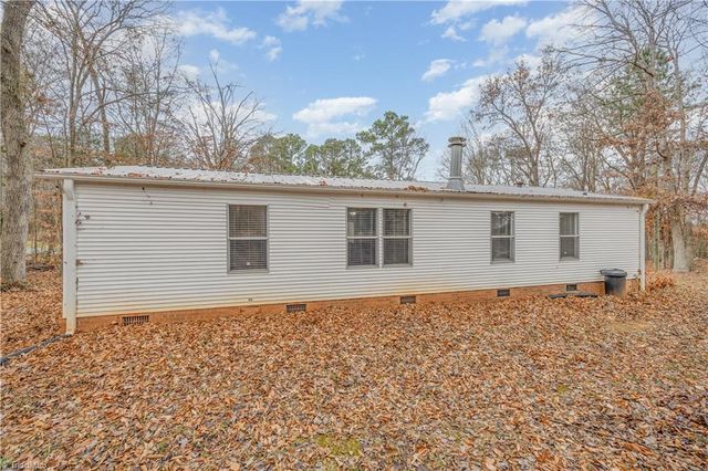 8428 Nc Highway 42, Ramseur, NC 27316