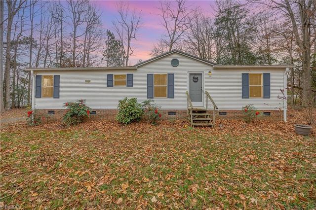 8428 Nc Highway 42, Ramseur, NC 27316