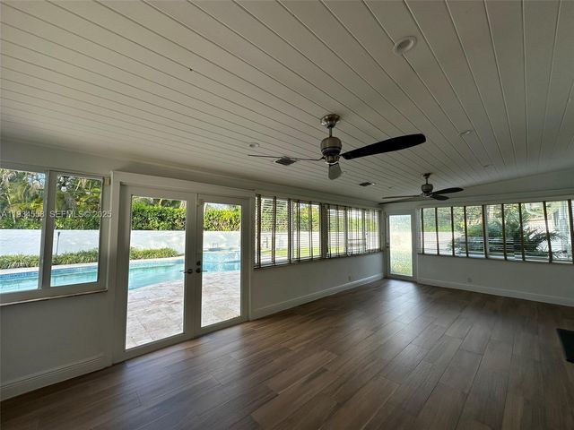 7535 SW 117 St, Pinecrest, FL 33156