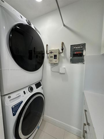 7535 SW 117 St, Pinecrest, FL 33156