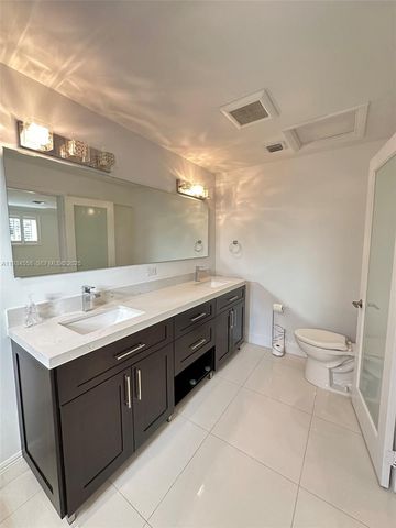 7535 SW 117 St, Pinecrest, FL 33156