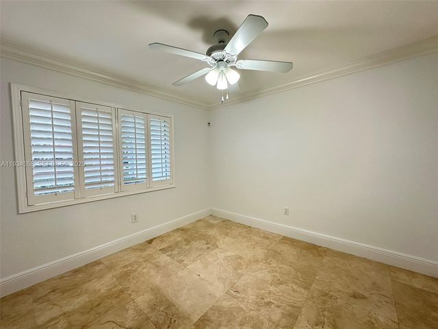 7535 SW 117 St, Pinecrest, FL 33156