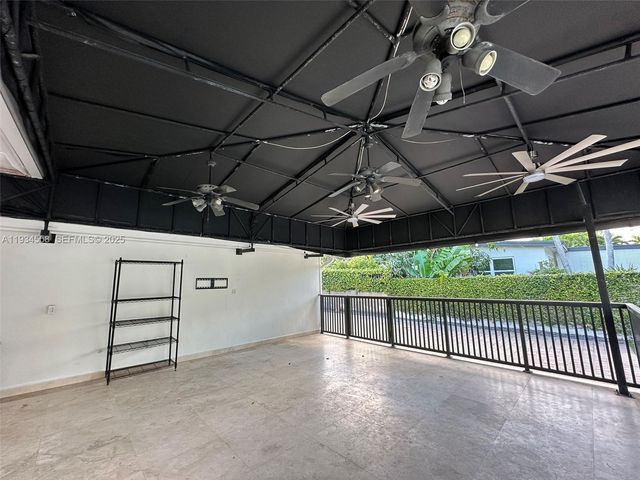 7535 SW 117 St, Pinecrest, FL 33156