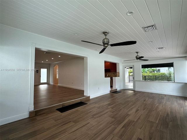 7535 SW 117 St, Pinecrest, FL 33156