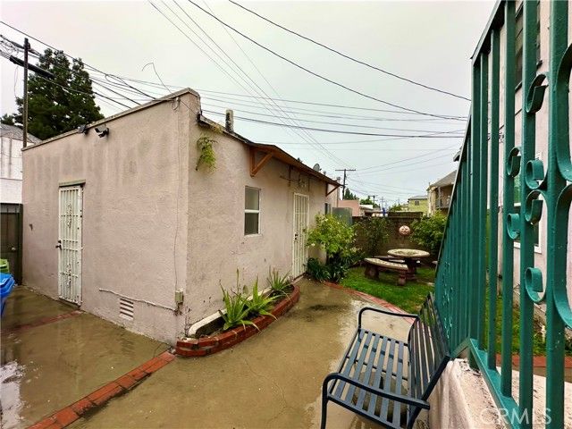 4056 Creed Avenue, Los Angeles, CA 90008