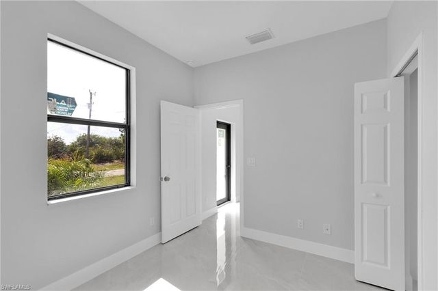 2600 14th ST SW, Lehigh Acres, FL 33976