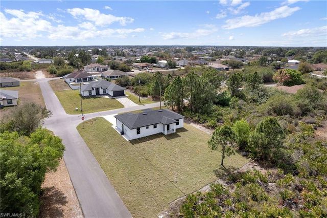 2600 14th ST SW, Lehigh Acres, FL 33976