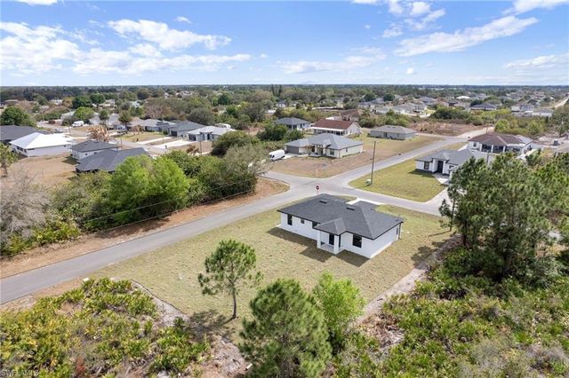 2600 14th ST SW, Lehigh Acres, FL 33976