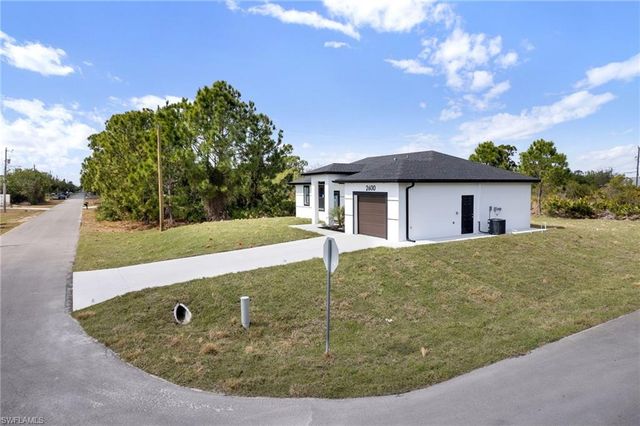 2600 14th ST SW, Lehigh Acres, FL 33976